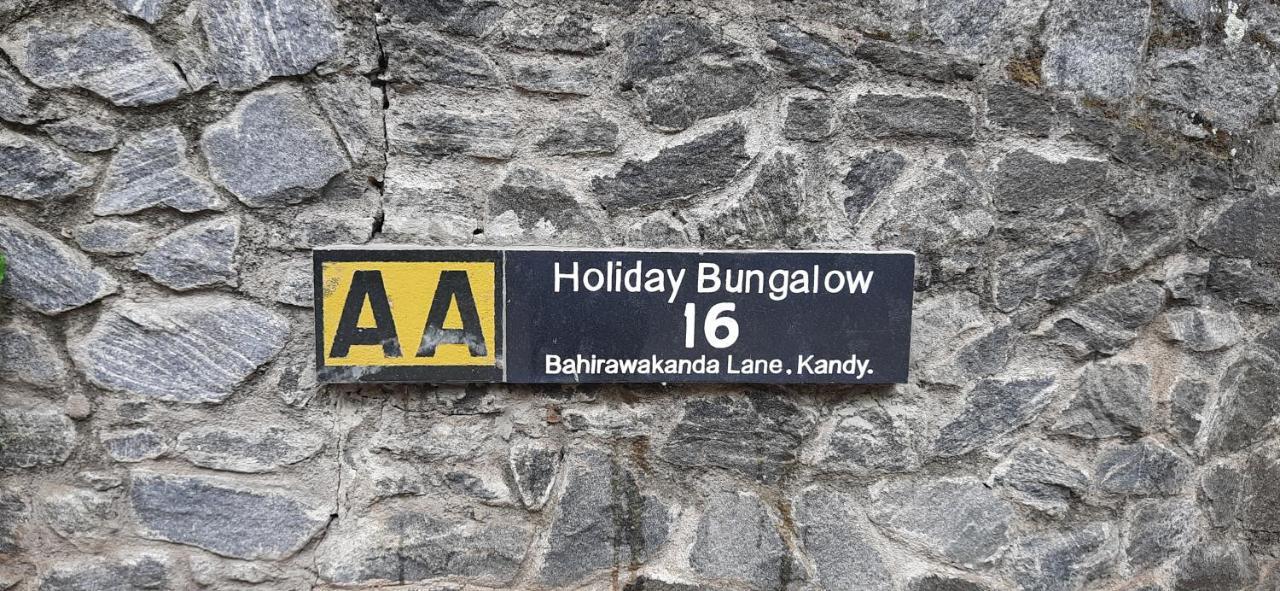 Aa Bungalow Kandy Eksteriør bilde